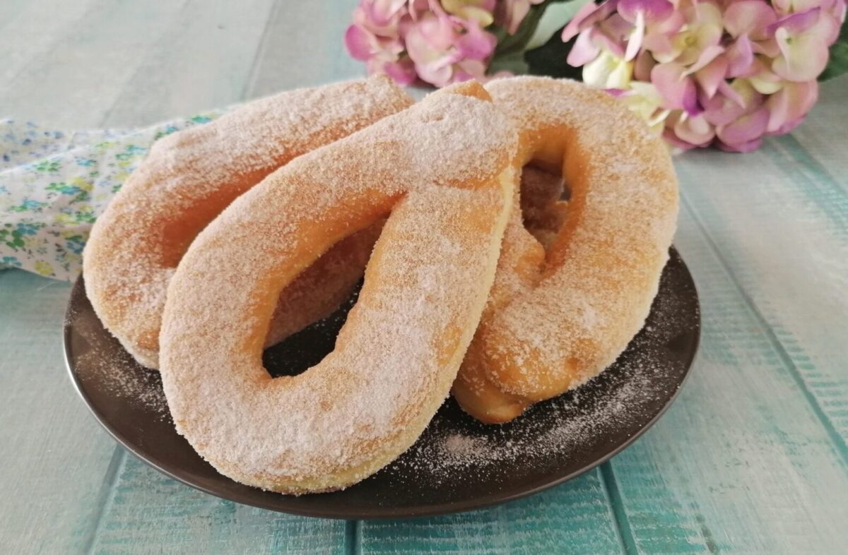 Graffa, the sugar-dusted Neapolitan donut