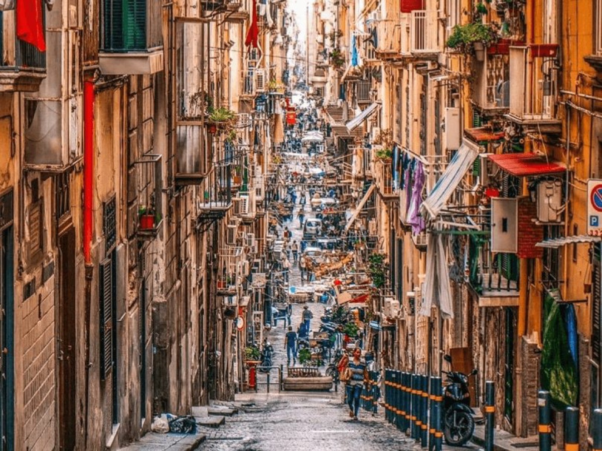 A narrow street in the Spanish Quarters of Naples